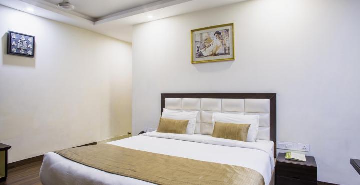 Genx Usha Kiran Agra Hotel Agra  Ngoại thất bức ảnh